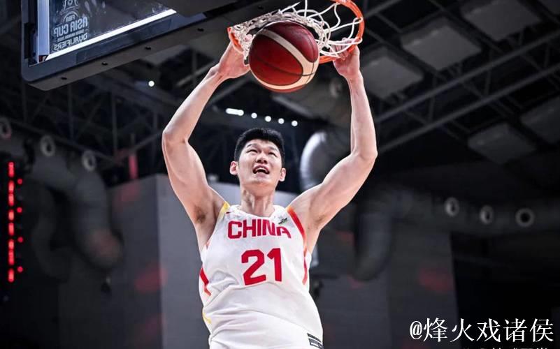 胡金秋30分钟高效砍下24分3篮板1盖帽